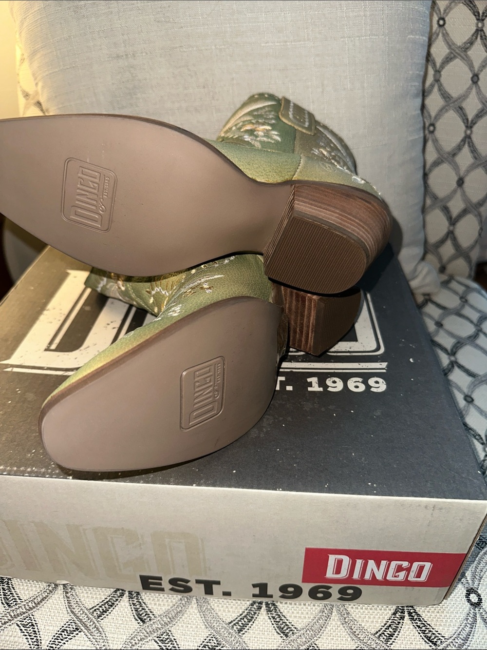 dingo Sage Green Floral Embroidered Western Ankle Boots - Picture 4 of 5